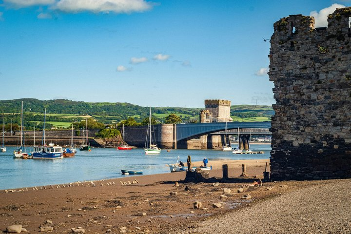 North Wales & Caernarfon Castle Full-Day Tour from Manchester - Photo 1 of 14